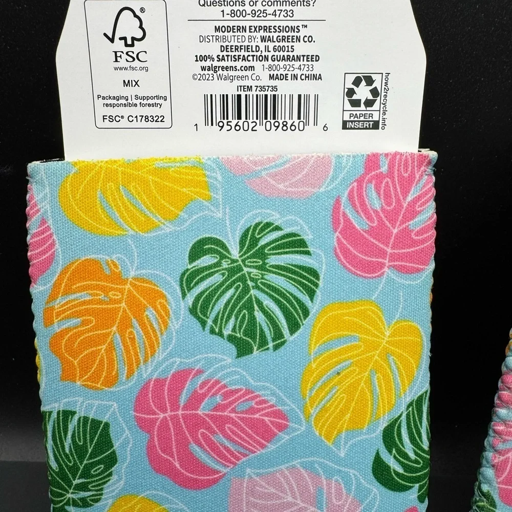 5/$25 NWT Set of 2 Expressions Colorful Leaf Drink Sleeve Koozies